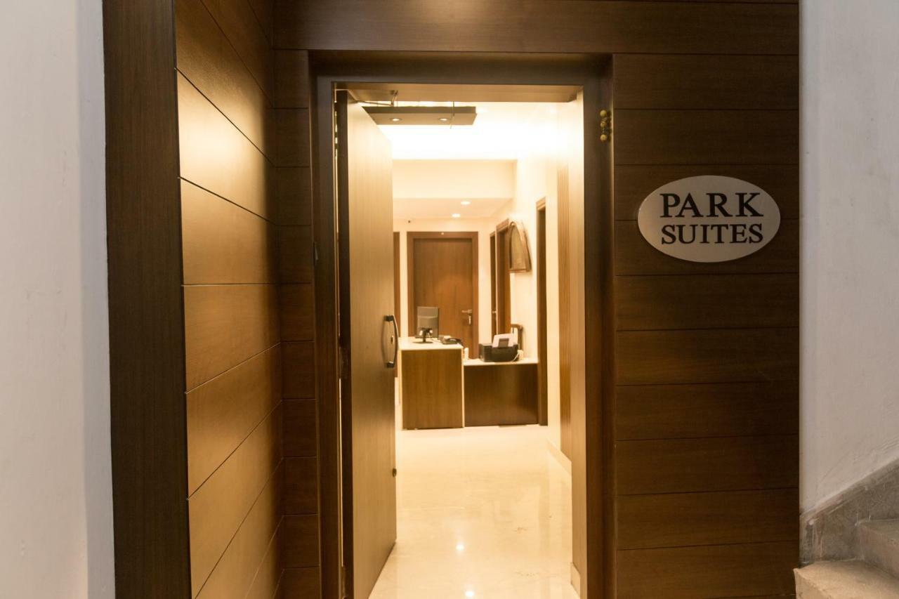 Park Suites Колката Екстериор снимка